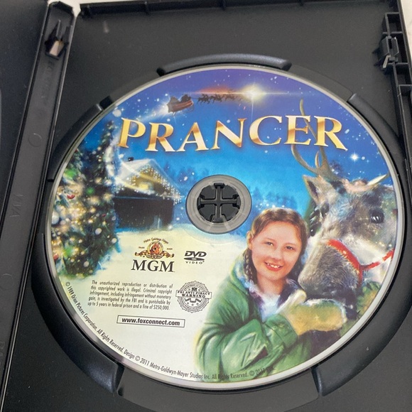 Prancer DVD - Picture 3 of 4
